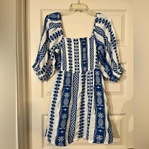 En Creme Blue and White Geometric and Pineapple Print Dress